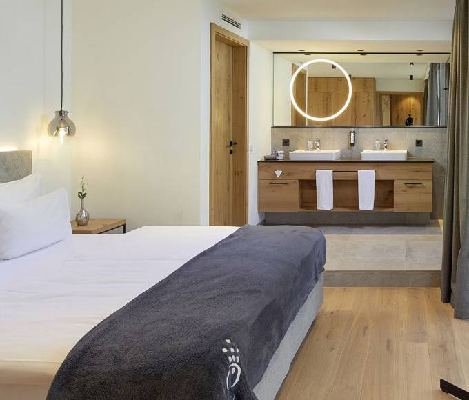 Overnight stay with family: Family Suite - Wellnesshotel die HOCHKÖNIGIN