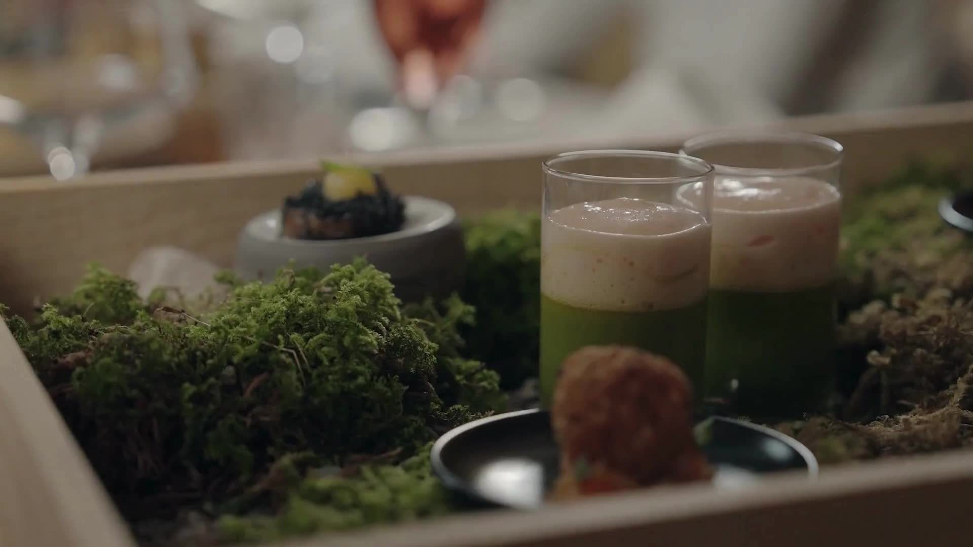 Award-winning cuisine in the HOCHKÖNIGIN and cocktails at the bar