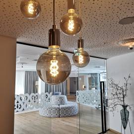 Deckenbeleuchtung im Spa-Bereich Hotel Hochkönigin