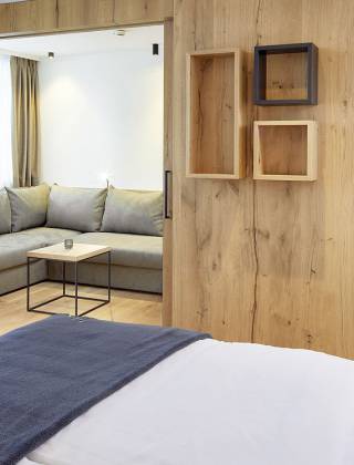 Living area of the Penthouse Spa Suite - Wellnesshotel die Hochkönigin