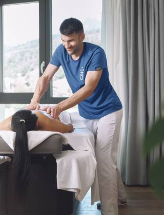 Massage & Beauty im QUEEN SPA die HOCHKÖNIGIN Maria Alm Wellnesshotel 4 Sterne superior Hotel Hochkönig