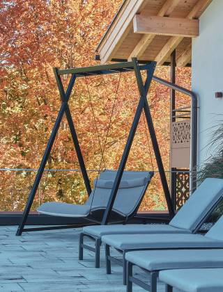 Herbst am Hochkönig - Terrasse mit Liegemöglichkeiten in der Hochkönigin 