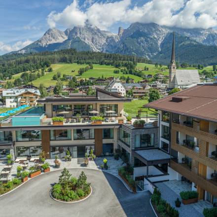 Außenansicht Hotelresort die Hochkönigin Maria Alm