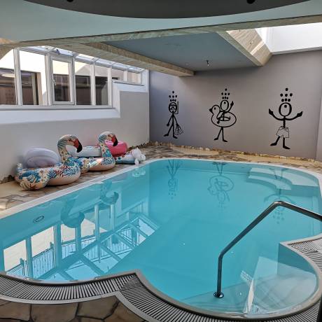 Kinder Indoor Pool mit Badematten 