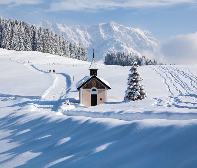 Jufen Kapelle in Winterlandschaft Österreich