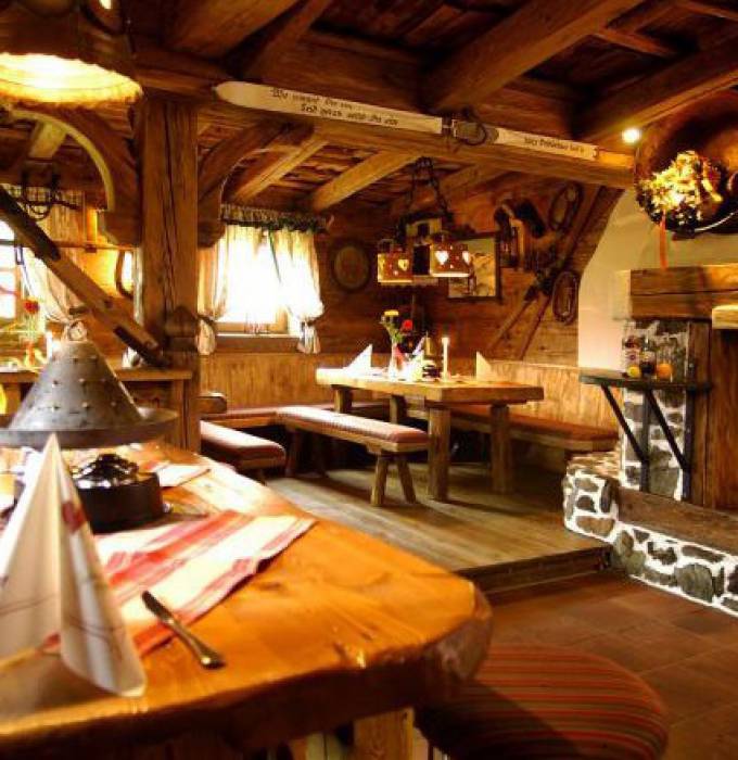 Ideal für Firmen – und Weihnachtsfeiern - Wellnesshotel die Hochkönigin