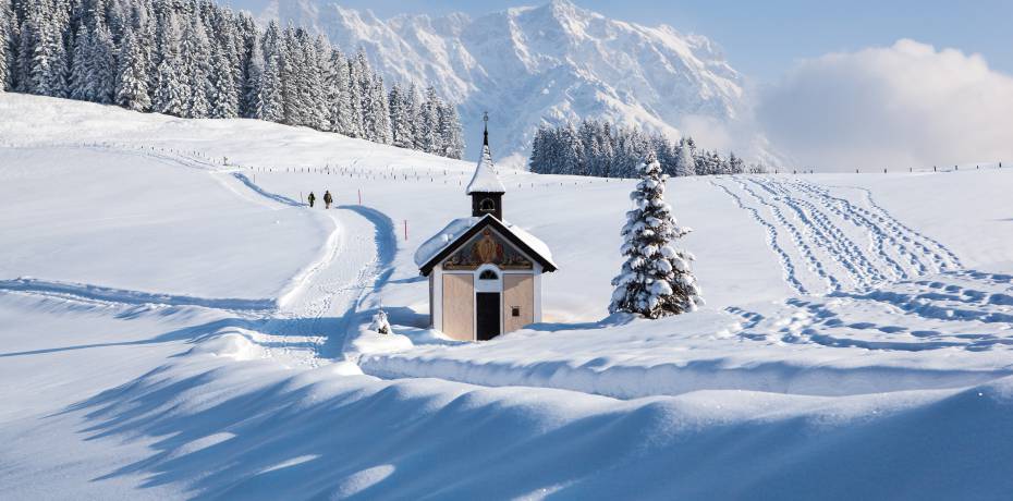 Jufen Kapelle in Winterlandschaft Österreich