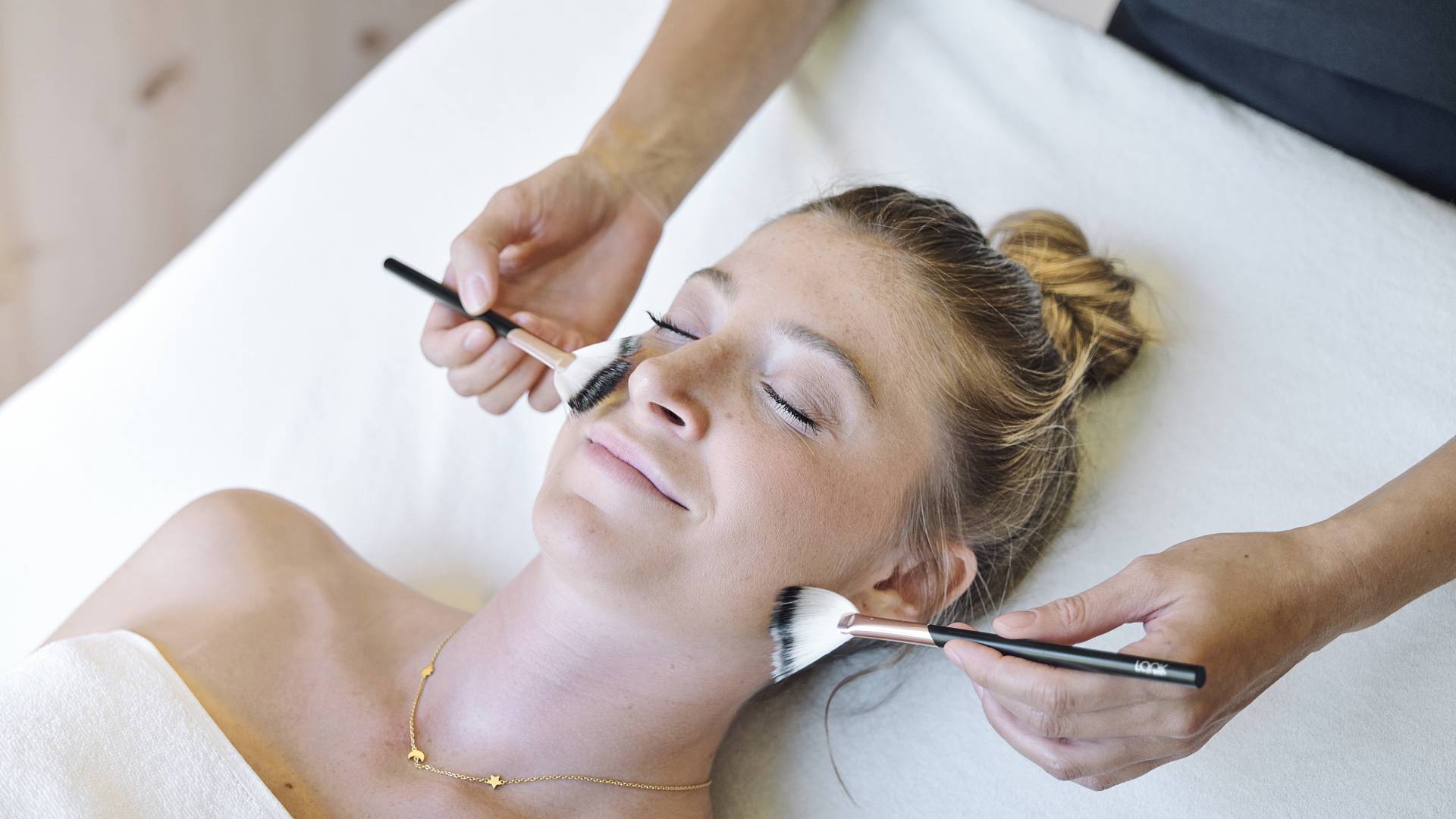 Beauty die HOCHKÖNIGIN Maria Alm Wellnesshotel 4 Sterne superior Hotel Hochkönig