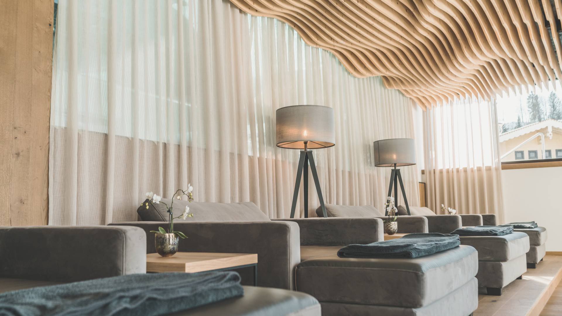Gemütlicher Ruheraum im QUEEN SPA im Hotel die HOCHKÖNIGIN in Maria Alm