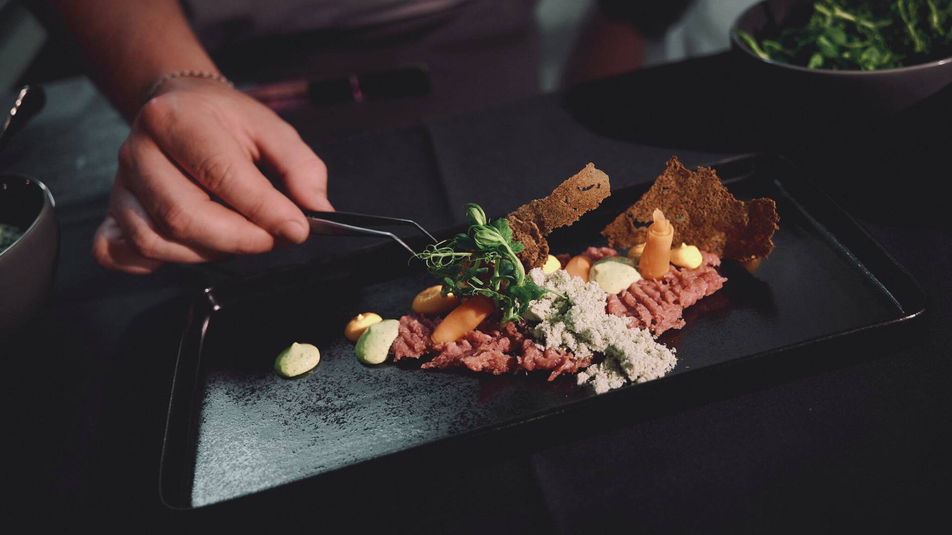 Culinary delights beautifully served in the HOCHKÖNIGIN